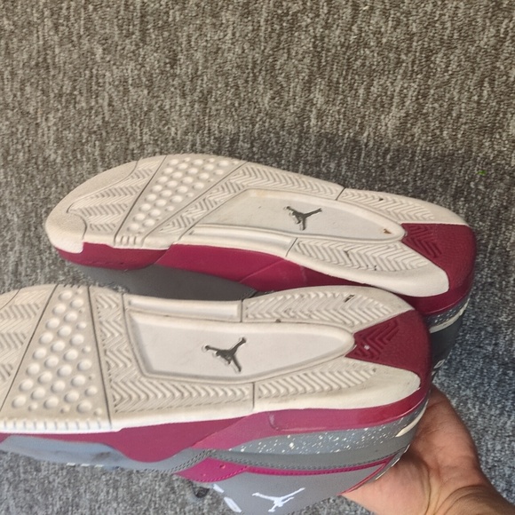 Jordan Flight 23 Fushia &‎ Gray Youth Boys Streatwear Shoes Size 7 - Picture 7 of 8